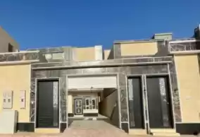 Жилой Готовая недвижимость 5+комнат для горничных Н/Ф Отдельная вилла  продается в Эр-Рияд #27763 - 1  image 