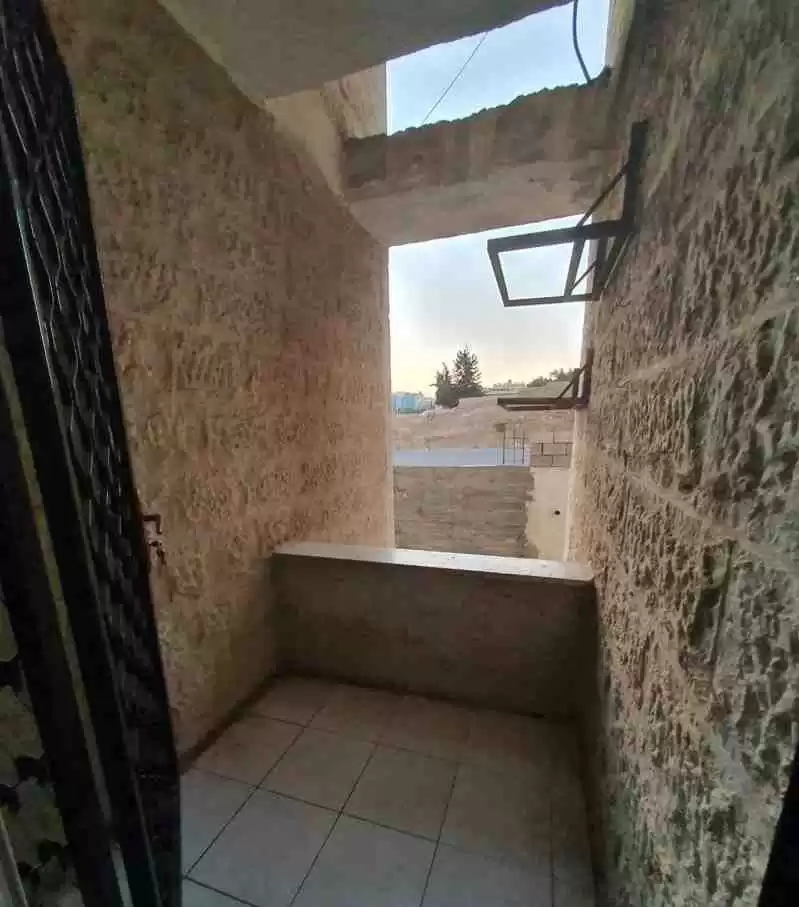 Residencial Listo Propiedad 2 dormitorios U / F Apartamento  venta en Amán #27942 - 1  image 