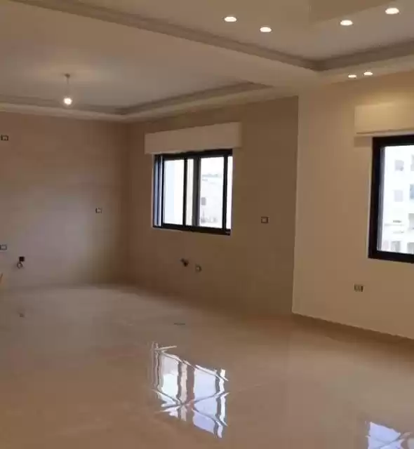 سكني عقار جاهز 2 + غرفة خادمة غير مفروش شقة  للبيع في عمان #27949 - 1  صورة 