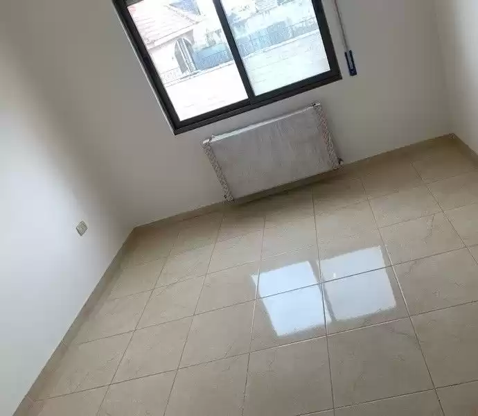 住宅 就绪物业 3+女仆卧室 U/F 公寓  出售 在 安曼 #27995 - 1  image 