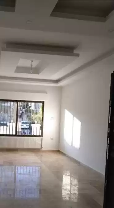 سكني عقار جاهز 3 غرف  غير مفروش شقة  للبيع في عمان #28032 - 1  صورة 