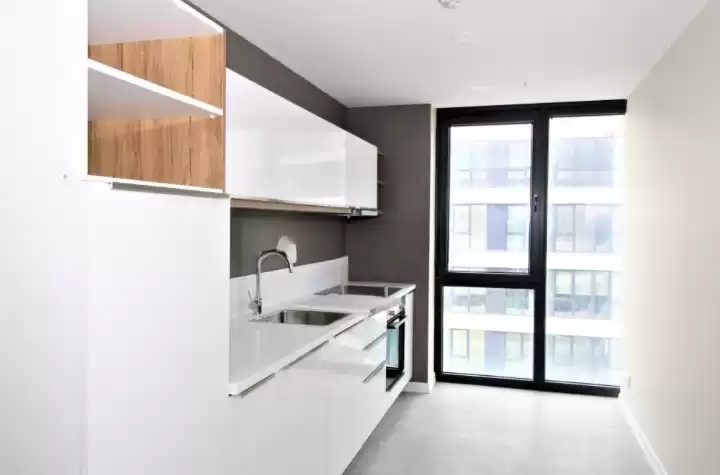 سكني عقار جاهز 2 غرف  غير مفروش شقة  للبيع في Pendik , اسطنبول #28214 - 1  صورة 
