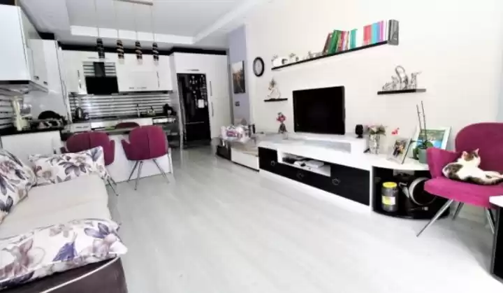 Residencial Listo Propiedad 2 dormitorios U / F Apartamento  venta en Pendik , Estanbul #28293 - 1  image 