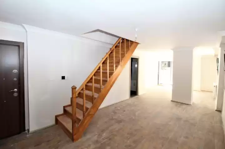 Residential Ready Property 3 Bedrooms U/F Apartment  for sale in Maltepe , Istanbul #28621 - 1  image 
