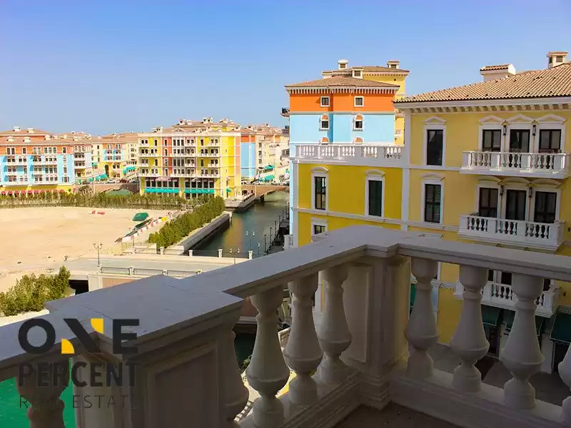 Mixed Use Ready Property 3 Bedrooms F/F Apartment  for sale in Doha #31614 - 1  image 