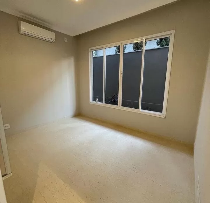 Résidentiel Propriété prête 3 chambres Appartement  à vendre au Alexandrie #38711 - 1  image 