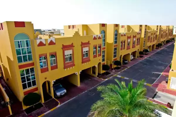Residential Ready Property 4+maid Bedrooms S/F Villa in Compound  for rent in Al Sadd , Doha #38819 - 1  image 