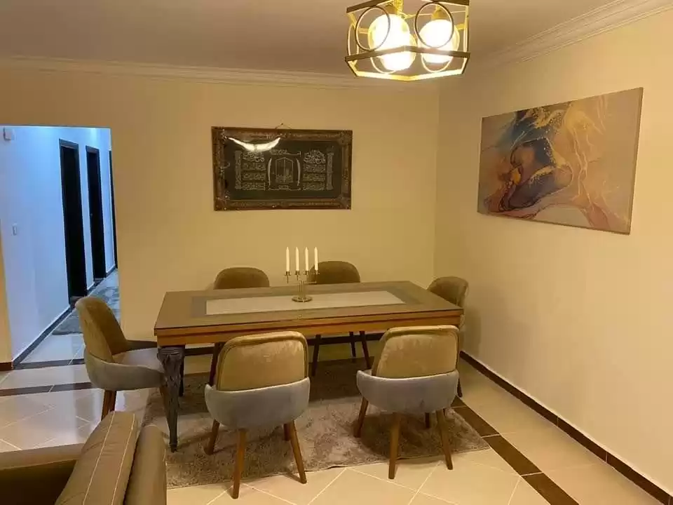 住宅 就绪物业 2 间卧室 U/F 公寓  出售 在 亚历山大省 #39125 - 1  image 