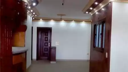 Жилой Готовая недвижимость 2 спальни Н/Ф Квартира  продается в Эль-Аламейн , Матрух-мухафаза #39223 - 1  image 