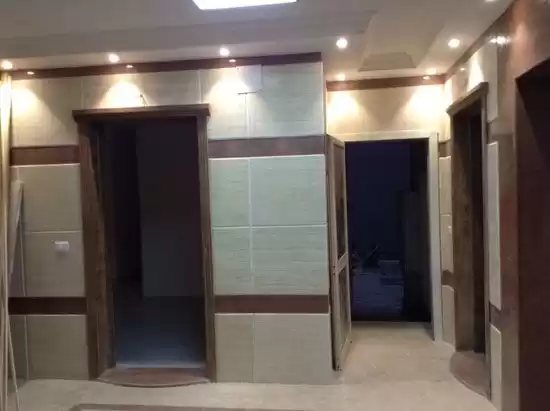 yerleşim Hazır Mülk 2+hizmetçi Yatak Odası F/F Apartman  satılık içinde Kahire #39316 - 1  image 