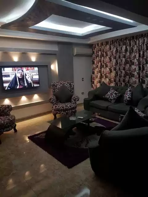 yerleşim Hazır Mülk 2 yatak odası S/F Apartman  kiralık içinde Kahire #39401 - 1  image 