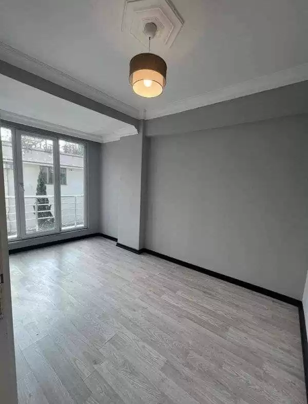 Residential Ready Property 2 Bedrooms F/F Apartment  for sale in Al-Manamah #40317 - 1  image 