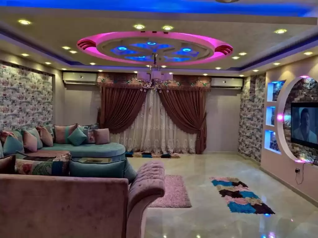 Residential Ready Property 2 Bedrooms U/F Apartment  for sale in Cairo , Cairo-Governorate #41488 - 1  image 
