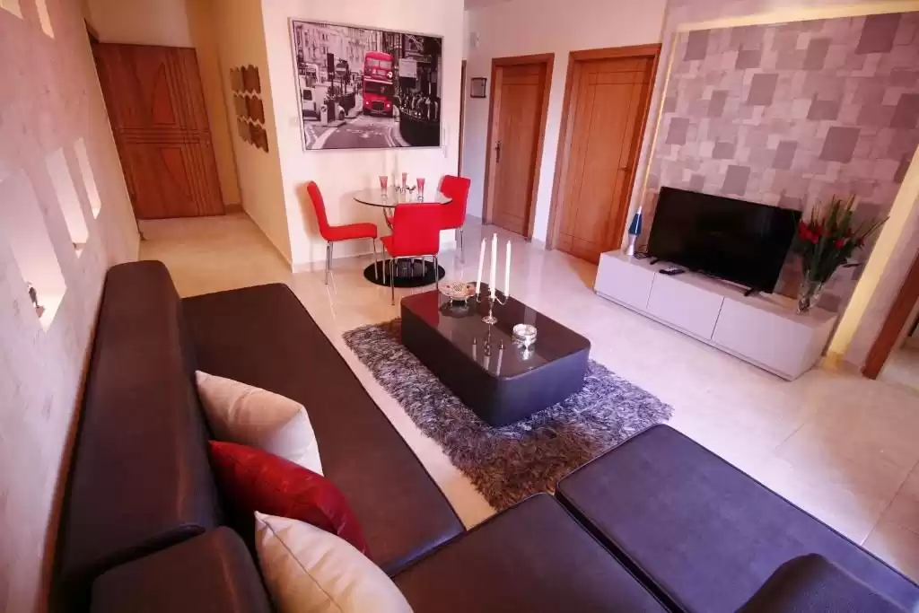 Résidentiel Propriété prête 2 chambres S / F Appartement  à vendre au Le-Caire , Gouvernorat-du-Caire #41699 - 1  image 