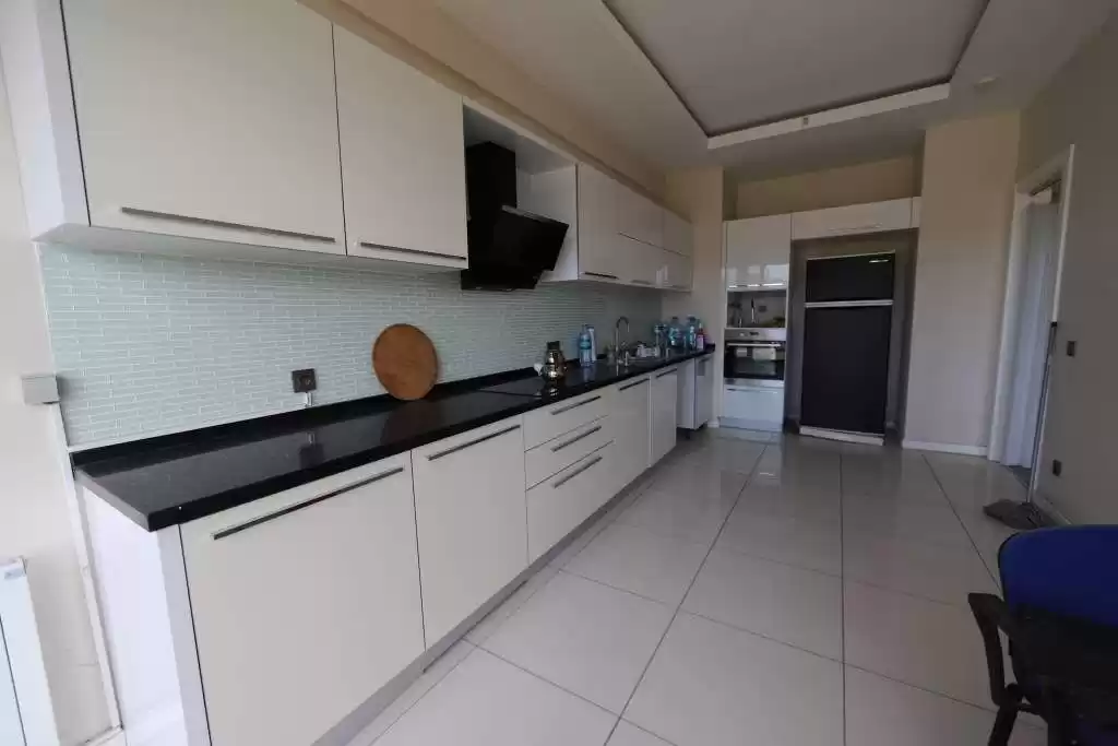 سكني عقار جاهز 2 غرف  نصف مفروش شقة  للبيع في اسطنبول #42939 - 1  صورة 