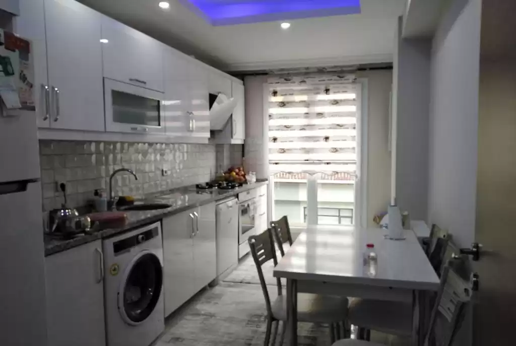 Residencial Listo Propiedad 2 dormitorios U / F Apartamento  venta en Estanbul #44962 - 1  image 