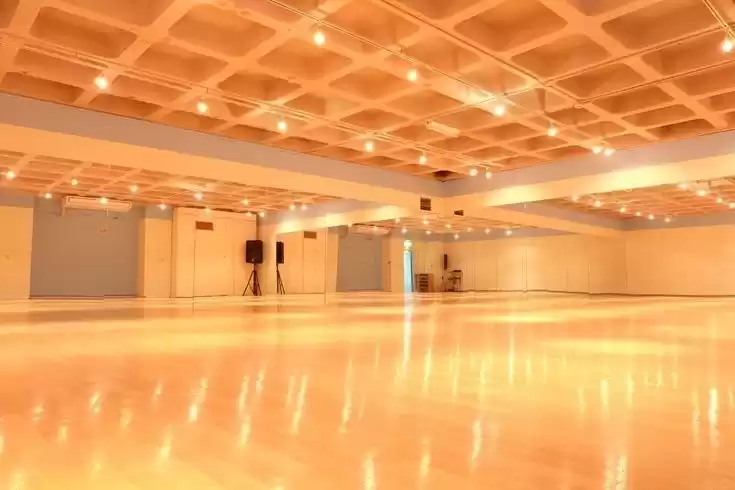 Commercial Ready Property F/F Full Floor  for sale in London , Greater-London , England #47180 - 1  image 