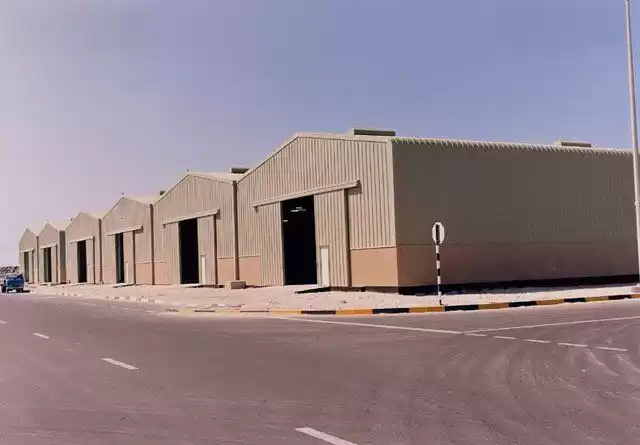 Commercial Ready Property S/F Warehouse  for sale in London , Greater-London , England #47565 - 1  image 