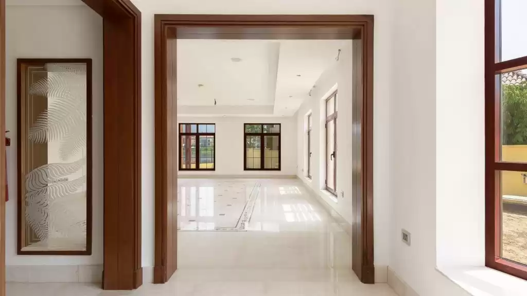 سكني عقار جاهز 2 غرف  مفروش فيلا  للبيع في دبي #48533 - 1  صورة 