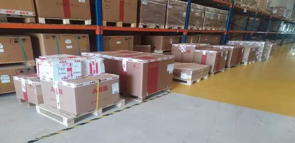 Commercial Ready Property U/F Warehouse  for rent in Dubai #48860 - 1  image 