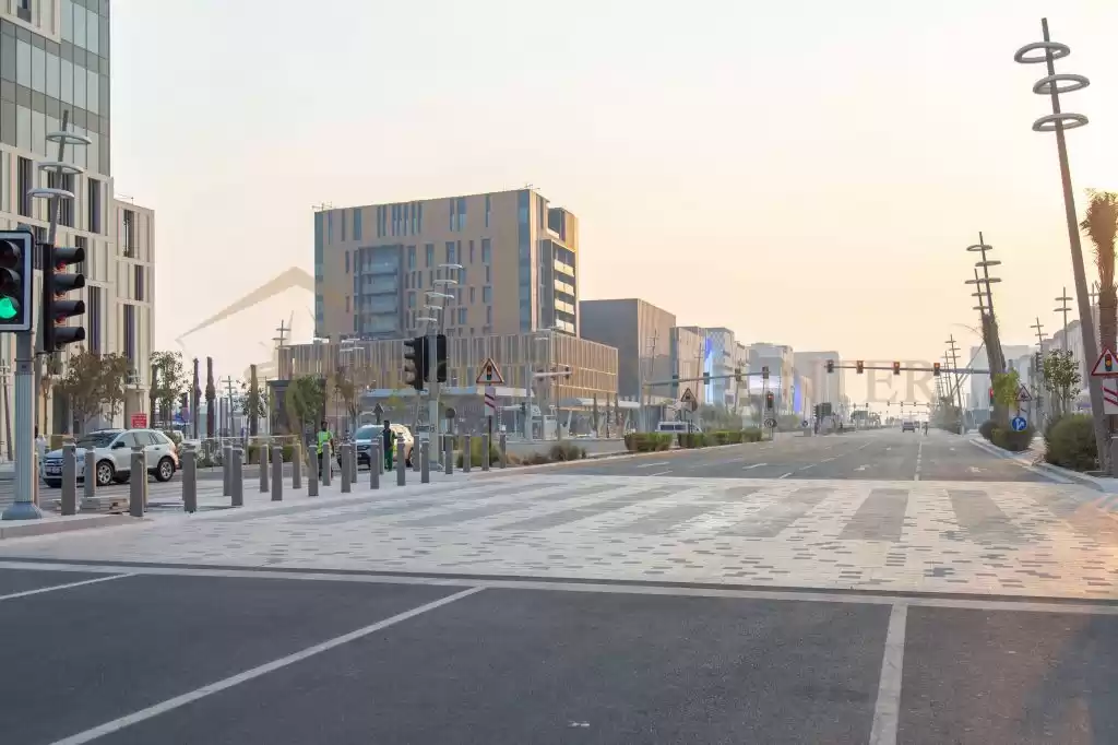 yerleşim Plan Dışı Stüdyo F/F Apartman  satılık içinde Al Sadd , Doha #48940 - 1  image 