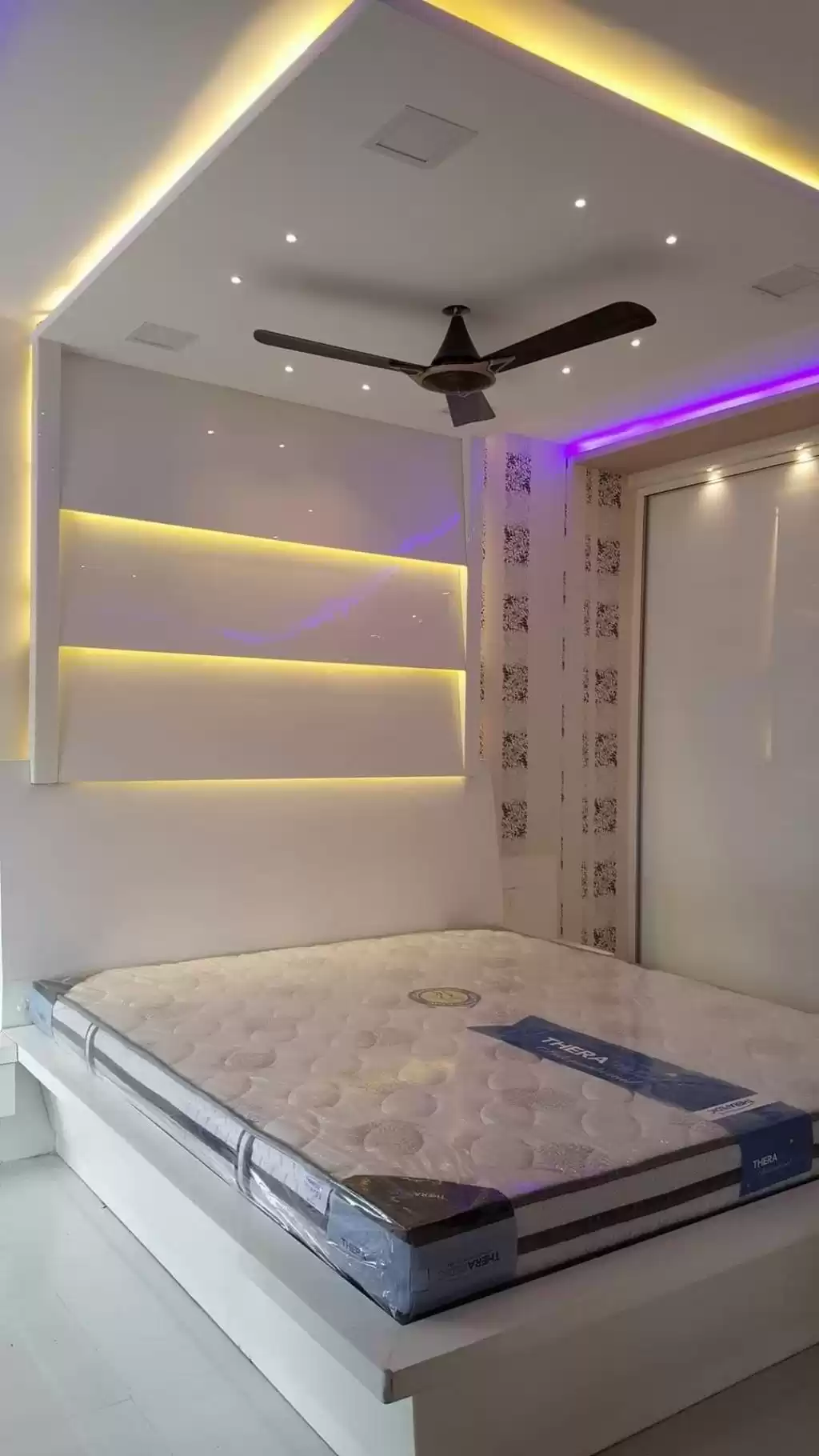 Residential Ready Property 2+maid Bedrooms U/F Apartment  for rent in Beirut  #49129 - 1  image 