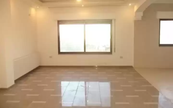 Résidentiel Propriété prête 3 + femme de chambre U / f Appartement  à vendre au Gouvernorat de Bagdad #49218 - 1  image 