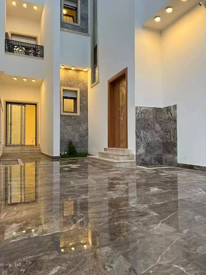 سكني عقار جاهز 6 غرف  نصف مفروش دوبلكس  للبيع في محافظة بغداد #49596 - 1  صورة 