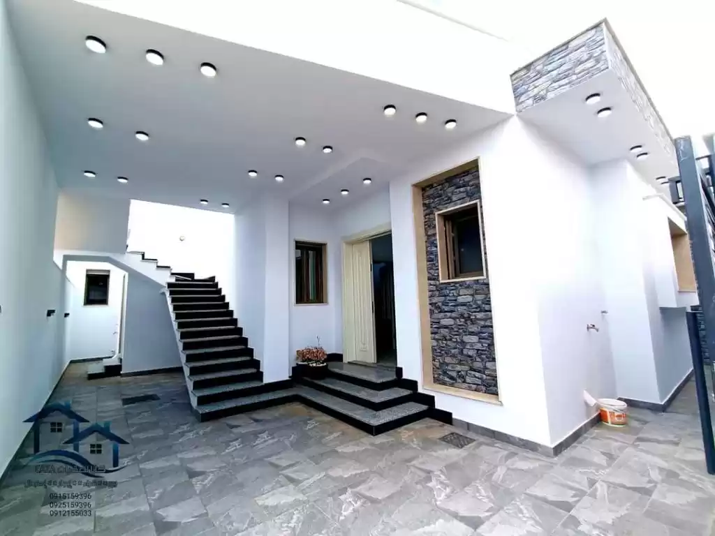 Residential Ready Property 5 Bedrooms S/F Duplex  for rent in Baghdad Governorate #49728 - 1  image 