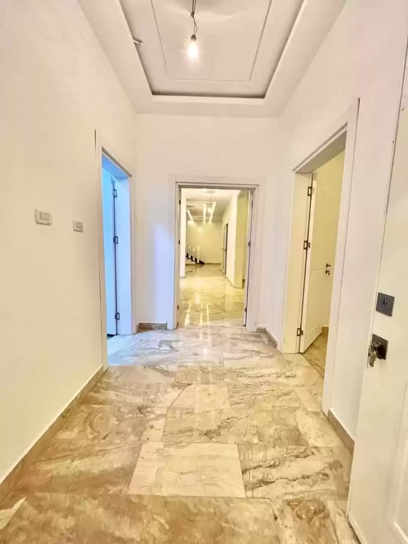 Résidentiel Propriété prête 3 + femme de chambre U / f Appartement  à vendre au Gouvernorat de Bagdad #49793 - 1  image 