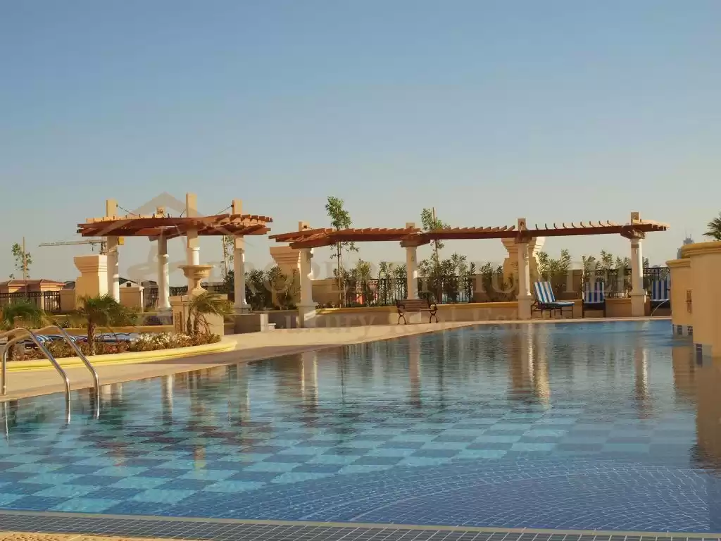 Residential Ready Property 3+maid Bedrooms S/F Penthouse  for sale in Al Sadd , Doha #50080 - 1  image 