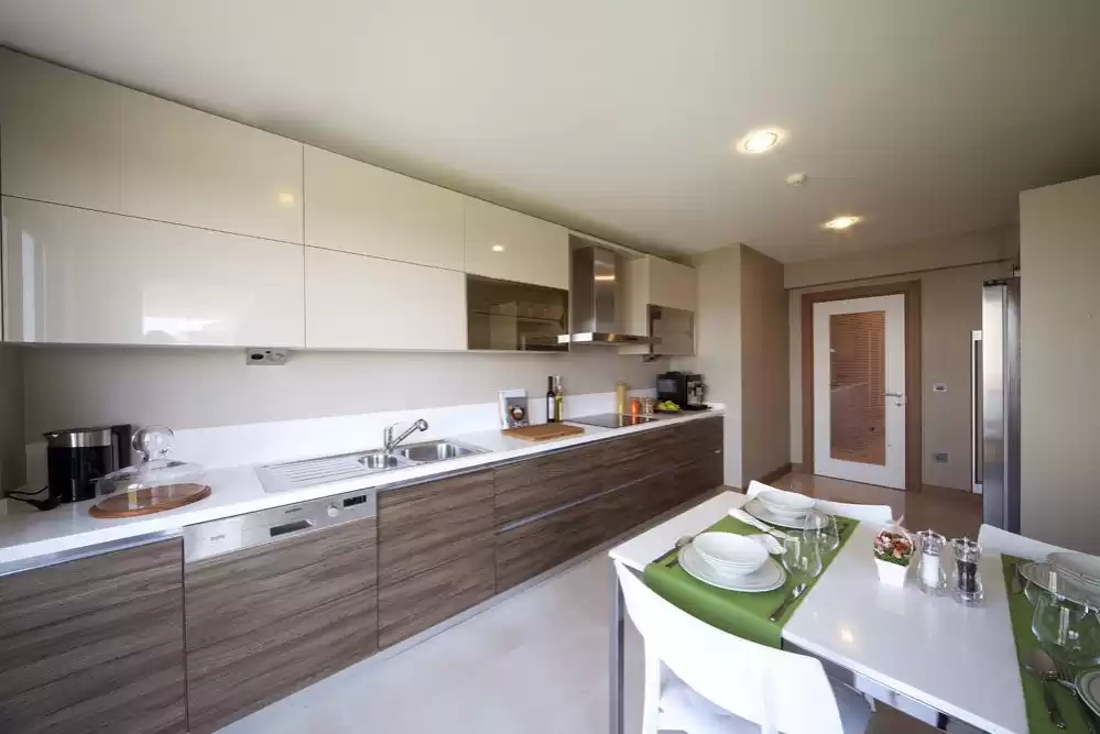 yerleşim Hazır Mülk 2 yatak odası F/F dubleks  kiralık içinde Al Kharaitiyat , Ümmü Salal #51376 - 1  image 