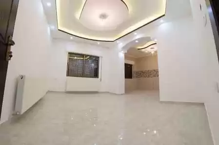 Residencial Listo Propiedad 2 dormitorios S / F Apartamento  alquiler en Umm Birka , Al Khor #51446 - 1  image 