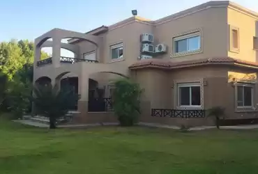 Residential Ready Property 4+maid Bedrooms U/F Standalone Villa  for sale in Lusail , Doha #51579 - 1  image 