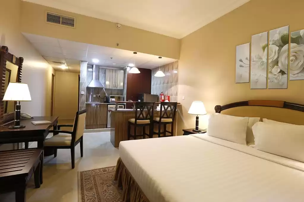 Wohn Klaar eigendom Studio F/F Wohnung  zu vermieten in Al Sadd , Doha #7947 - 1  image 