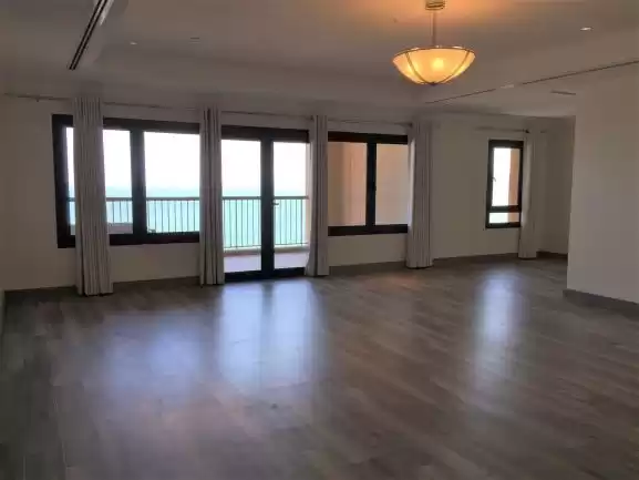 yerleşim Hazır Mülk 2 yatak odası S/F Apartman  satılık içinde Al Sadd , Doha #8026 - 1  image 