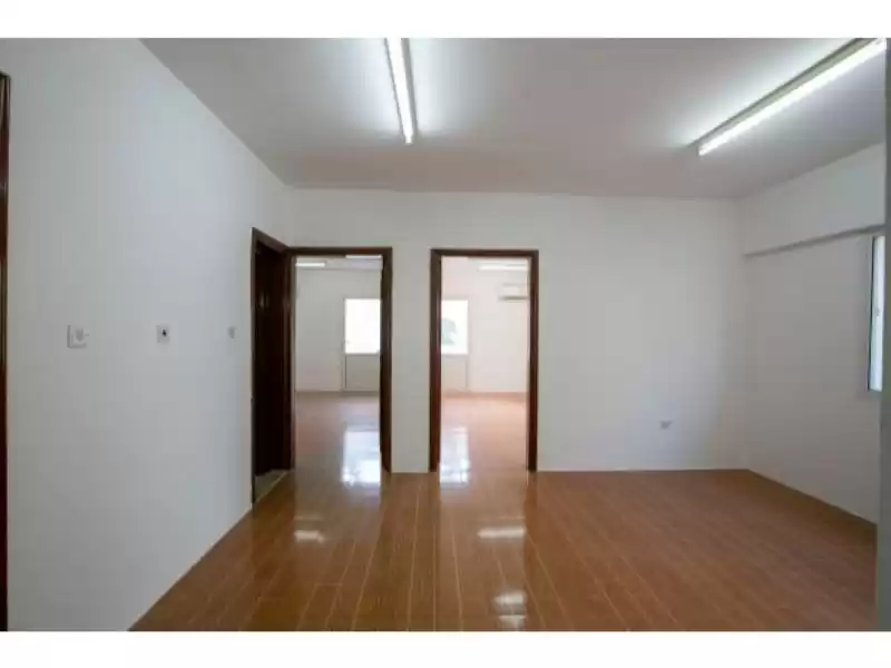 住宅 就绪物业 2 间卧室 U/F 公寓  出租 在 多哈 #8094 - 1  image 