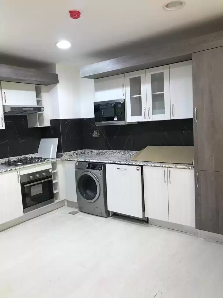 Residencial Listo Propiedad 1 dormitorio F / F Apartamento  venta en al-sad , Doha #8233 - 1  image 