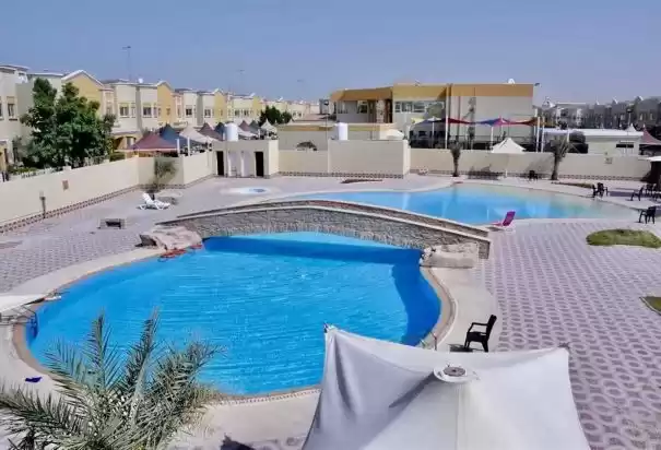 Residential Ready Property 4+maid Bedrooms S/F Villa in Compound  for rent in Doha #8293 - 1  image 