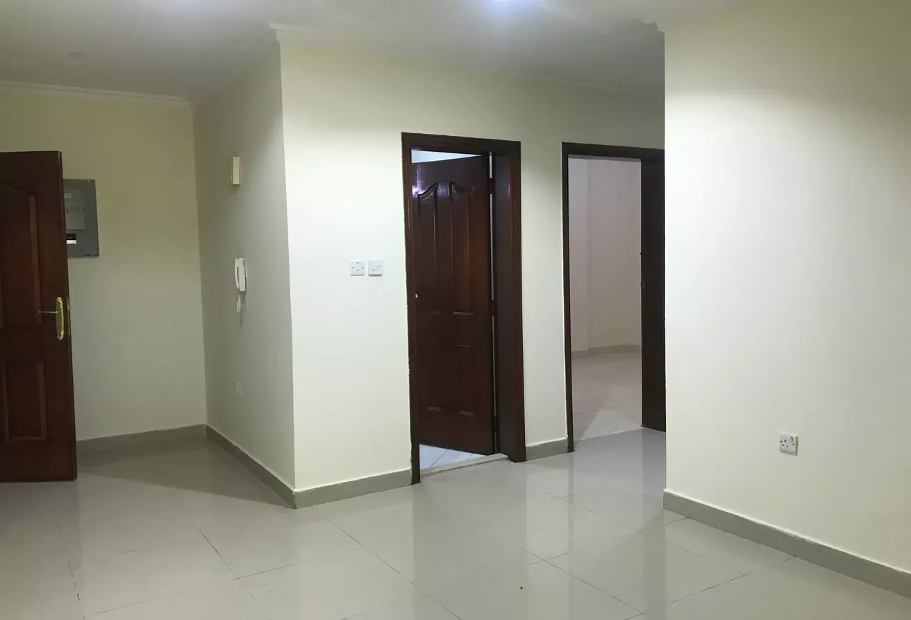 住宅 就绪物业 2 间卧室 U/F 公寓  出售 在 萨德 , 多哈 #8366 - 1  image 