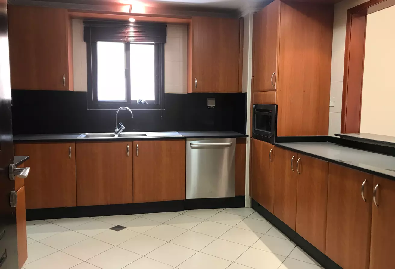 Residential Ready Property 3+maid Bedrooms S/F Villa in Compound  for rent in Al Sadd , Doha #8432 - 1  image 