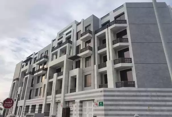 Residential Ready Property 1 Bedroom S/F Apartment  for rent in Al Sadd , Doha #8513 - 1  image 