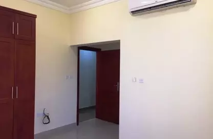 Жилой Готовая недвижимость 3 спальни С/Ж Квартира  в аренду в Аль-Садд , Доха #8566 - 1  image 