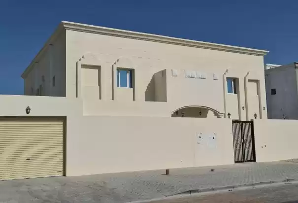 سكني عقار جاهز 7+ غرف  غير مفروش فيلا  للإيجار في السد , الدوحة #8587 - 1  صورة 