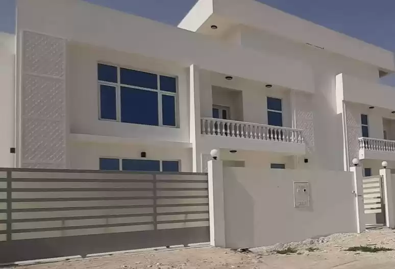 تجاری املاک آماده U/F واحدهای فله  برای اجاره که در السد , دوحه #8680 - 1  image 