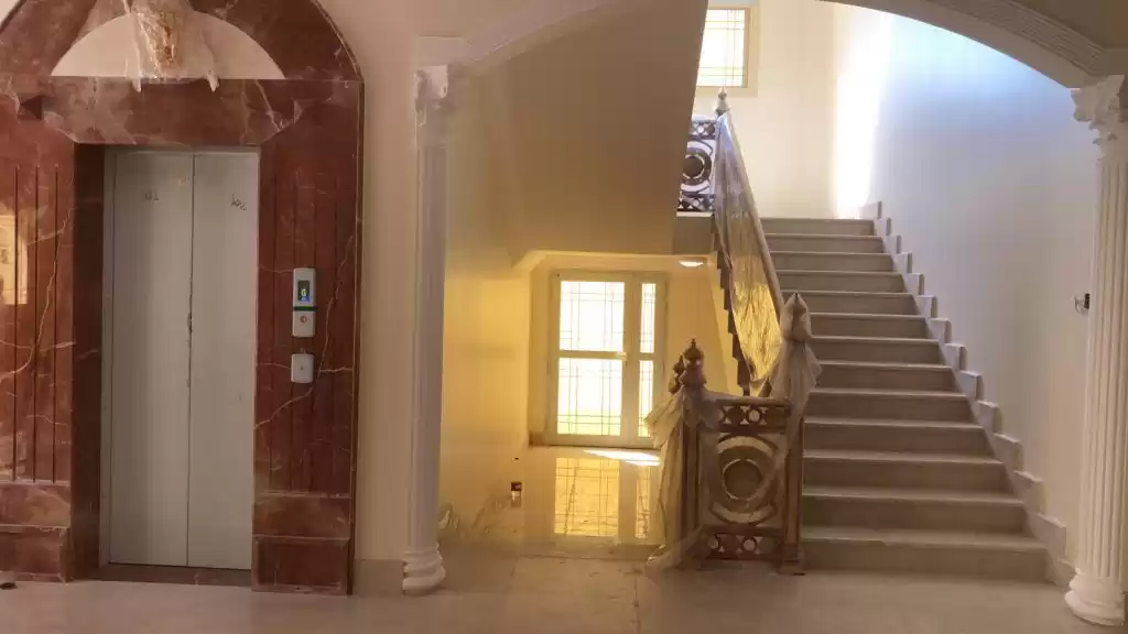 مسکونی املاک آماده 7+ اتاق خواب U/F ویلای مستقل  برای فروش که در السد , دوحه #9140 - 1  image 