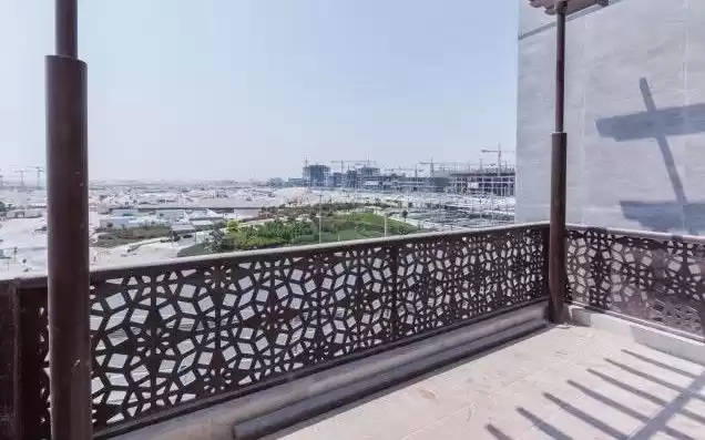 yerleşim Hazır Mülk 1 yatak odası S/F Apartman  kiralık içinde Al Sadd , Doha #9342 - 1  image 