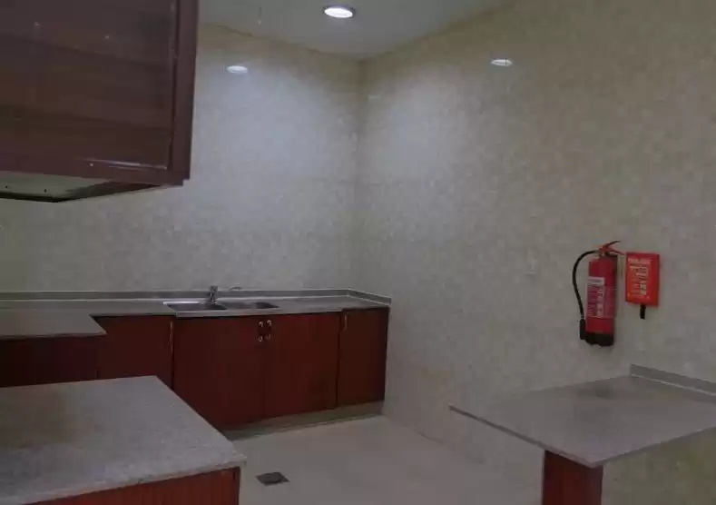 Résidentiel Propriété prête 2 chambres U / f Appartement  a louer au Al-Sadd , Doha #9696 - 1  image 