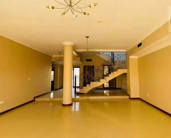 Residential Ready Property 5+maid Bedrooms U/F Compound  for rent in Al Sadd , Doha #9774 - 1  image 