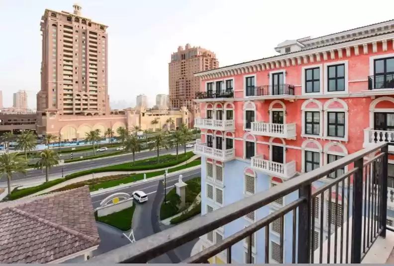 yerleşim Hazır Mülk 3 yatak odası S/F Apartman  satılık içinde Al Sadd , Doha #9912 - 1  image 